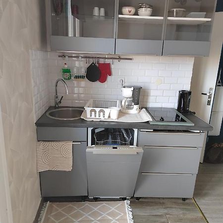 Studio Proche La Defense, Cosy Confort โคล็อมบ์ ภายนอก รูปภาพ